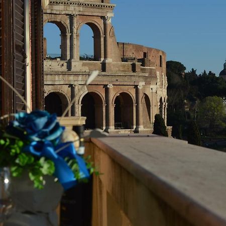 Balcony Colosseum View Rzym Zewnętrze zdjęcie