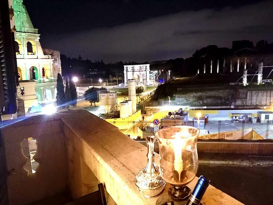 Balcony Colosseum View Rzym Zewnętrze zdjęcie